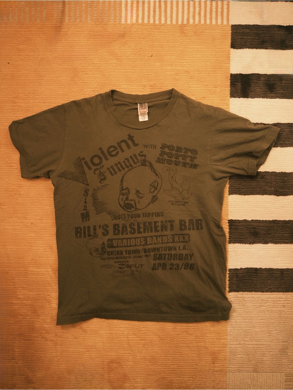 Quiksilver Olive Green Short Sleeve Graphic Tee